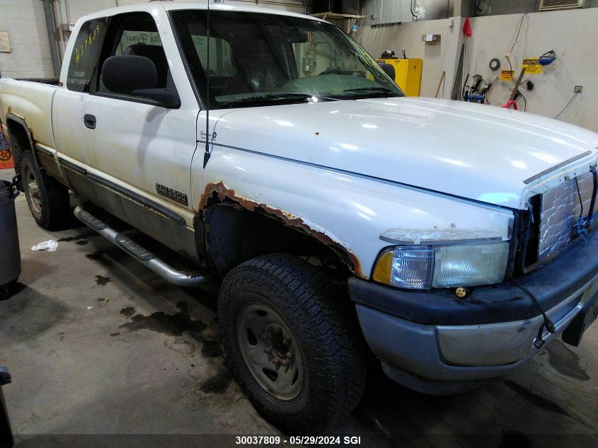 1998 Dodge Ram 2500 VIN: 1B7KF236XWJ204679 Lot: 30037809