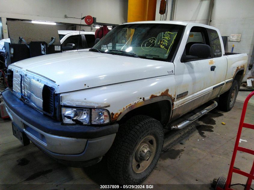 1998 Dodge Ram 2500 VIN: 1B7KF236XWJ204679 Lot: 30037809