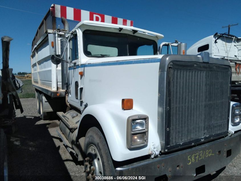 1996 International 9000 9300 VIN: 2HSFBASR3TC032208 Lot: 30038686