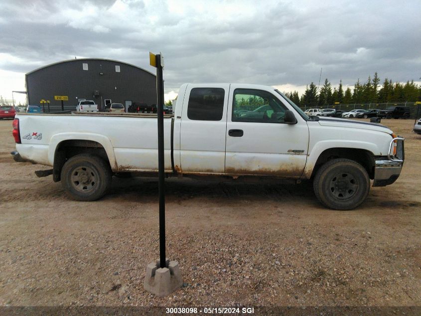 2006 Chevrolet Silverado K3500 VIN: 1GCHK39U06E211523 Lot: 30038098