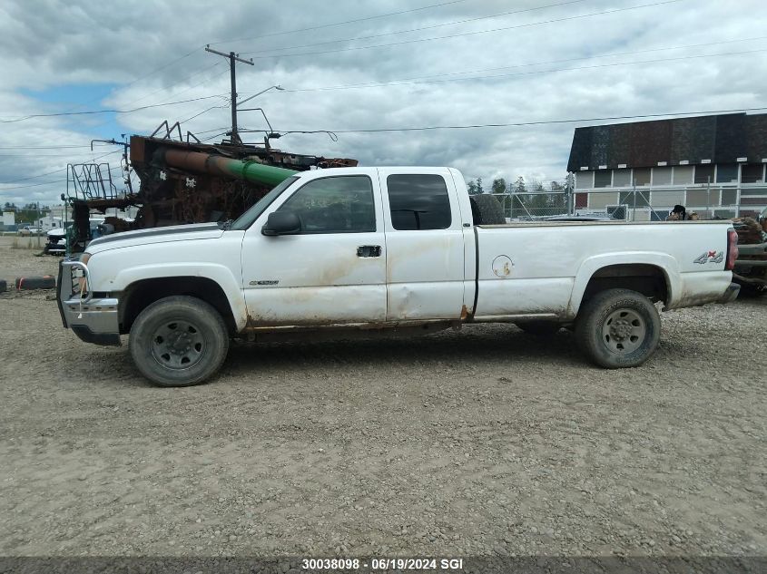 2006 Chevrolet Silverado K3500 VIN: 1GCHK39U06E211523 Lot: 30038098