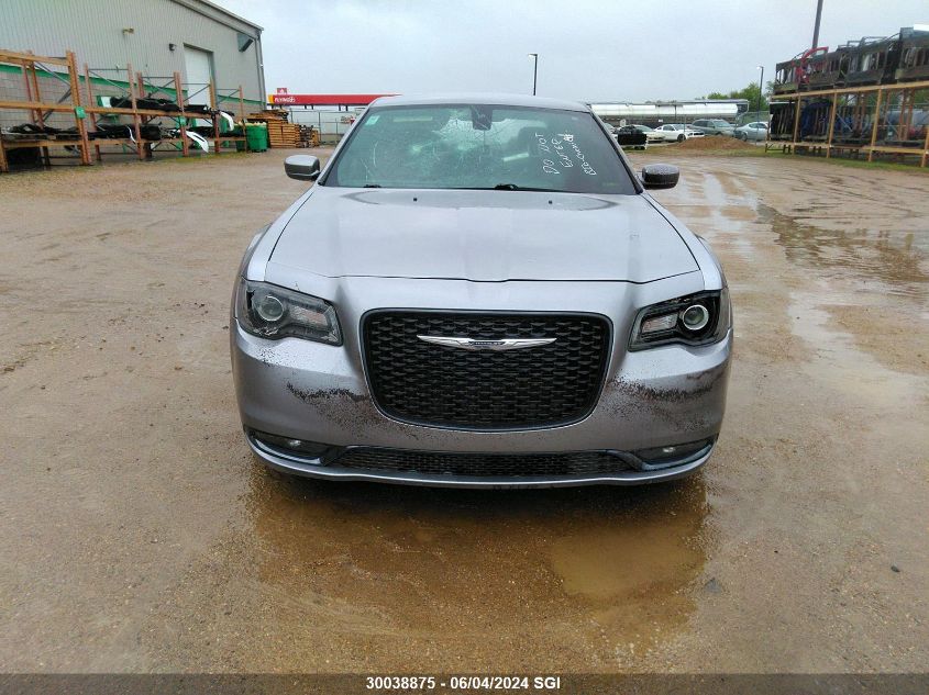 2018 Chrysler 300 S VIN: 2C3CCABG1JH299939 Lot: 30038875