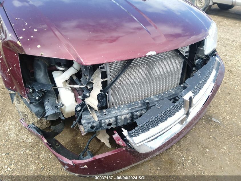 2017 Dodge Grand Caravan Crew VIN: 2C4RDGDGXHR700864 Lot: 30037187