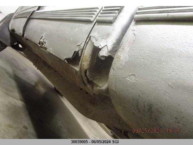 2000 Chevrolet Gmt-400 K2500 VIN: 1GCGK23R3YF406586 Lot: 30039005