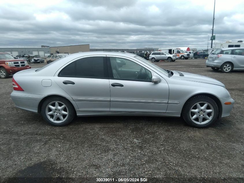 2005 Mercedes-Benz C 230K Sport Sedan VIN: WDBRF40JX5F703629 Lot: 30039011