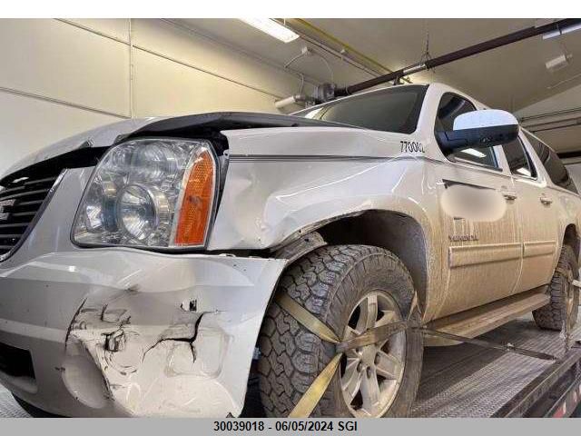 2014 GMC Yukon Xl K1500 Sle VIN: 1GKS2HE71ER149628 Lot: 30039018