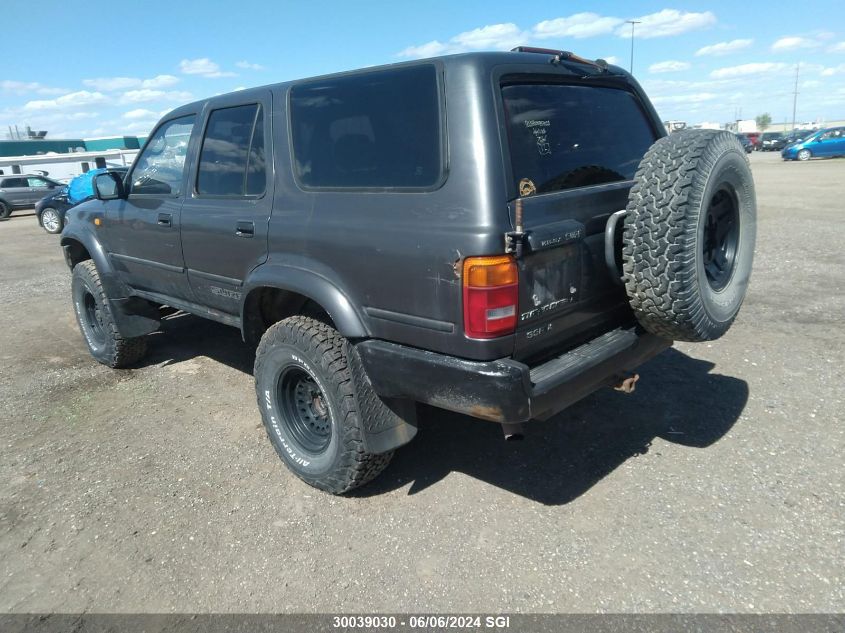 1992 Toyota Hilux VIN: LN1307013579 Lot: 30039030