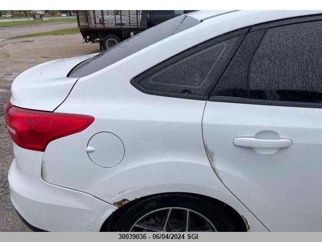 2017 Ford Focus Sel VIN: 1FADP3H27HL239923 Lot: 30039036