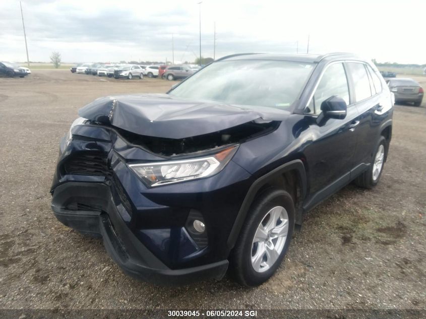 2021 Toyota Rav4 Xle/Xle Premium VIN: 2T3R1RFV0MW197734 Lot: 30039045