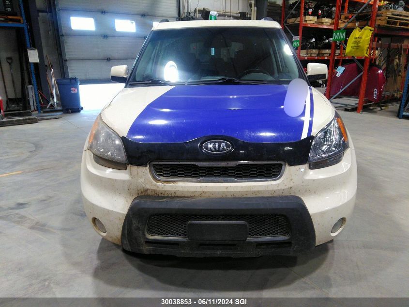 2010 Kia Soul +/!/Sport VIN: KNDJT2A24A7070455 Lot: 30038853