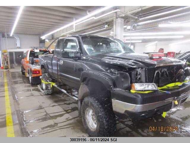 2004 Chevrolet Silverado K2500 Heavy Duty VIN: 1GCHK29244E360457 Lot: 30039196