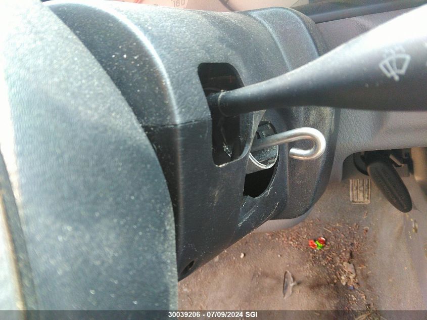 2001 Nissan Xterra Xe/Se VIN: 5N1ED28Y31C575799 Lot: 30039206