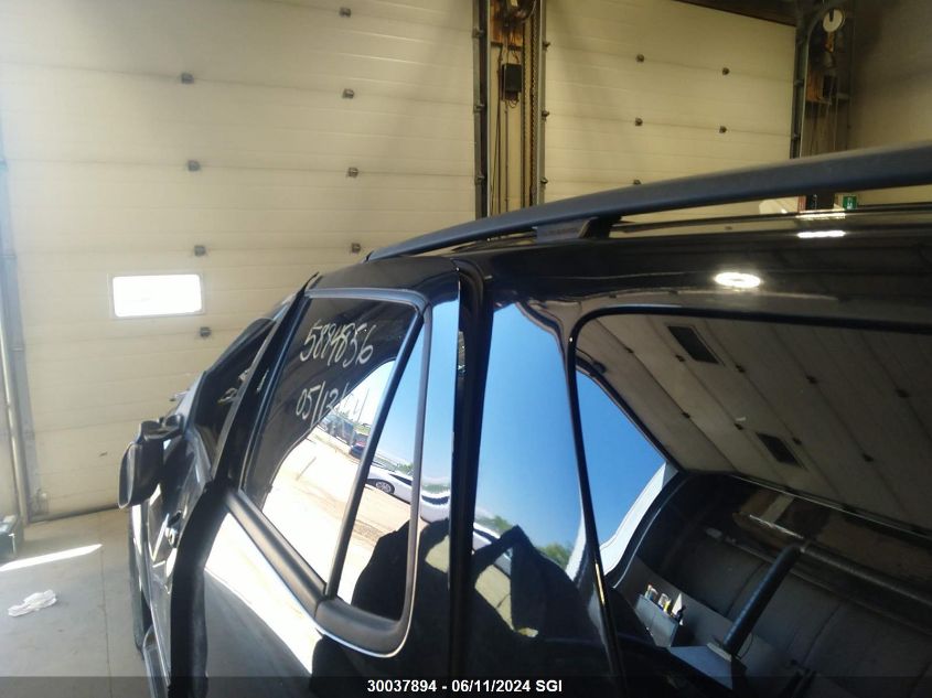 2004 Toyota Sequoia Sr5 VIN: 5TDBT44A04S217917 Lot: 30037894