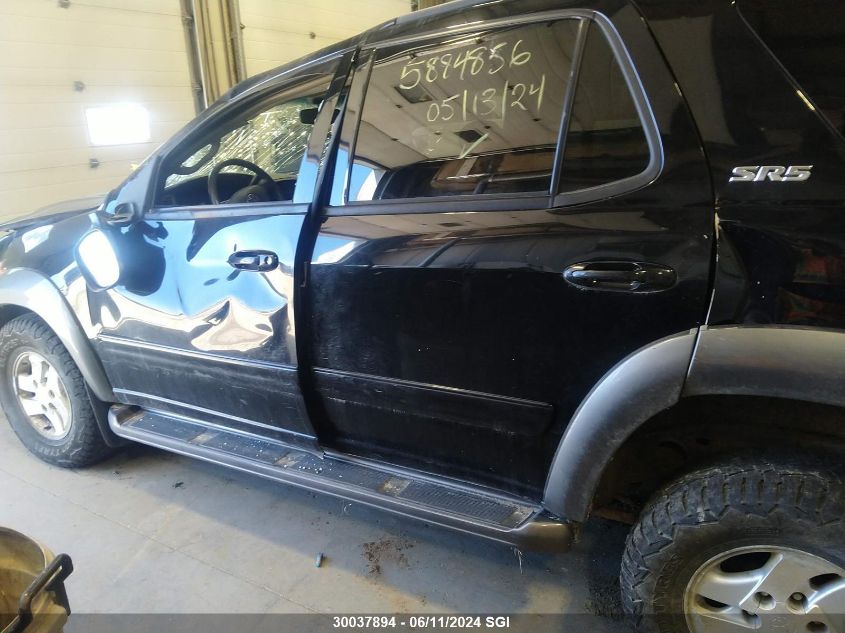 2004 Toyota Sequoia Sr5 VIN: 5TDBT44A04S217917 Lot: 30037894