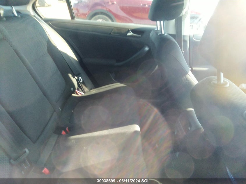 2011 Volkswagen Jetta VIN: 3VWDK7AJ5BM329561 Lot: 30038699