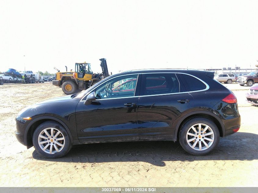 2012 Porsche Cayenne VIN: WP1AA2A2XCLA03230 Lot: 30037069