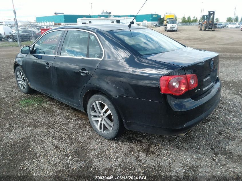 2007 Volkswagen Jetta 2.5 Option Package 2 VIN: 3VWDF71K17M010467 Lot: 30039445