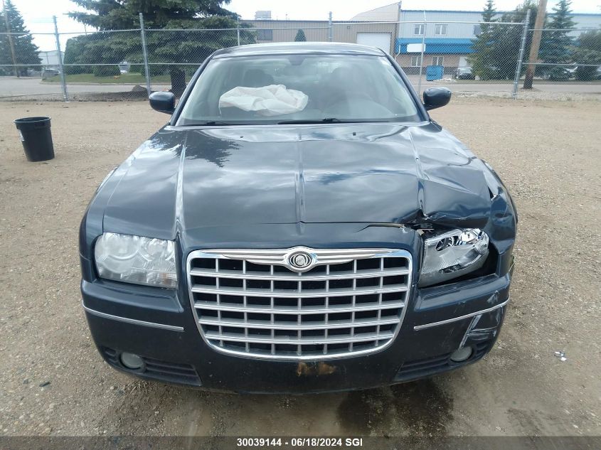 2007 Chrysler 300 Touring VIN: 2C3LA53GX7H635026 Lot: 30039144