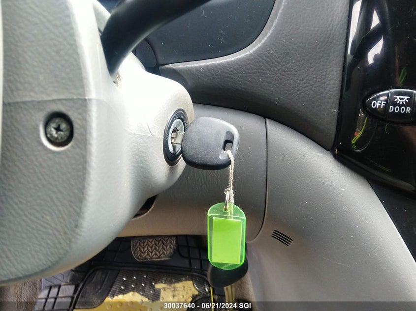 2005 Toyota Sienna Ce 7 Passenger/Ce 8 Passenger VIN: 5TDZA29C55S320108 Lot: 30037640