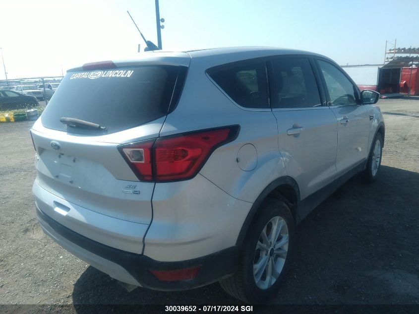 1FMCU9GD8KUB35023 2019 Ford Escape Se