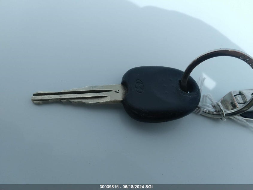 2009 Hyundai Accent Se VIN: KMHCN35C49U138368 Lot: 30039815