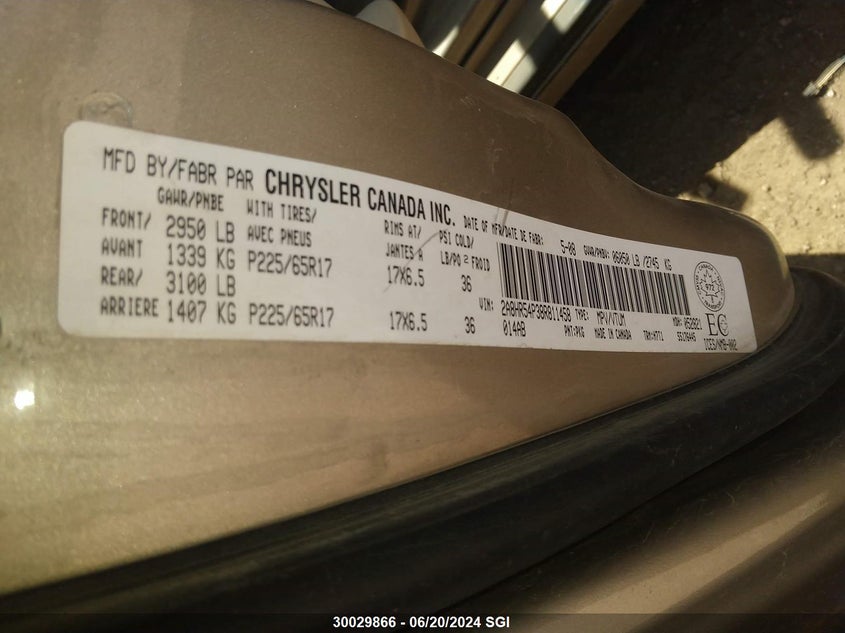 2008 Chrysler Town & Country Touring VIN: 2A8HR54P38R811458 Lot: 30029866