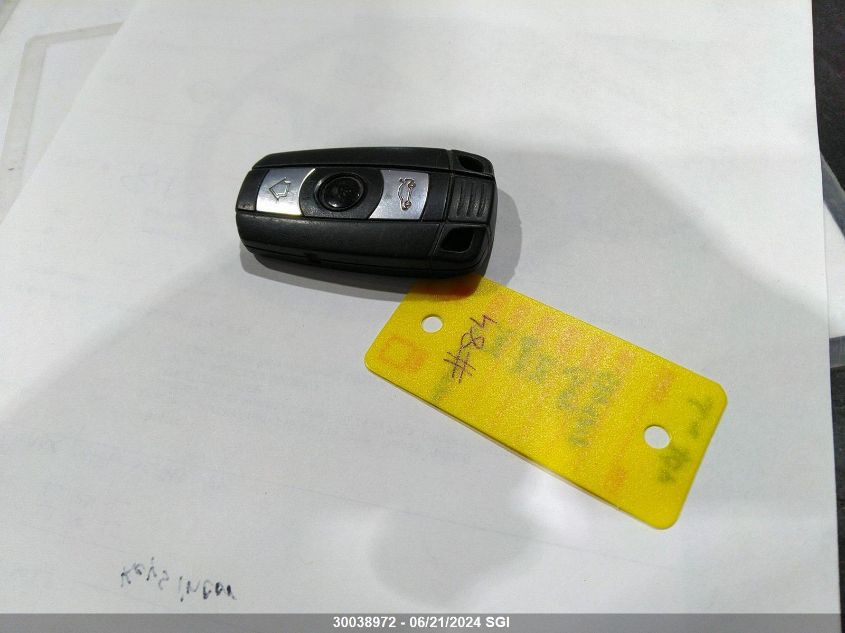 2006 BMW 325 I VIN: WBAVB13556PT09554 Lot: 30038972