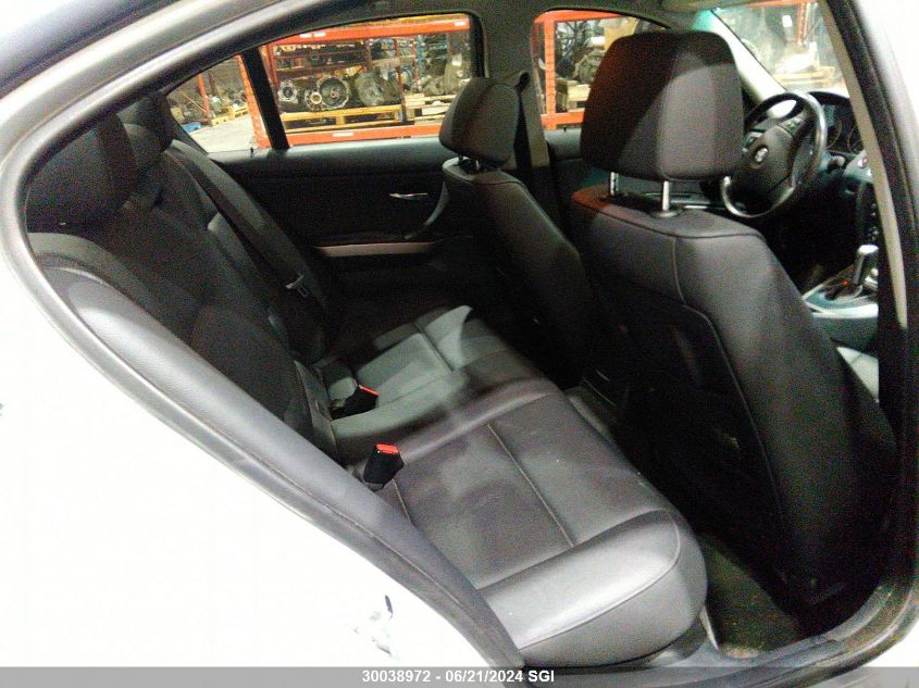 2006 BMW 325 I VIN: WBAVB13556PT09554 Lot: 30038972