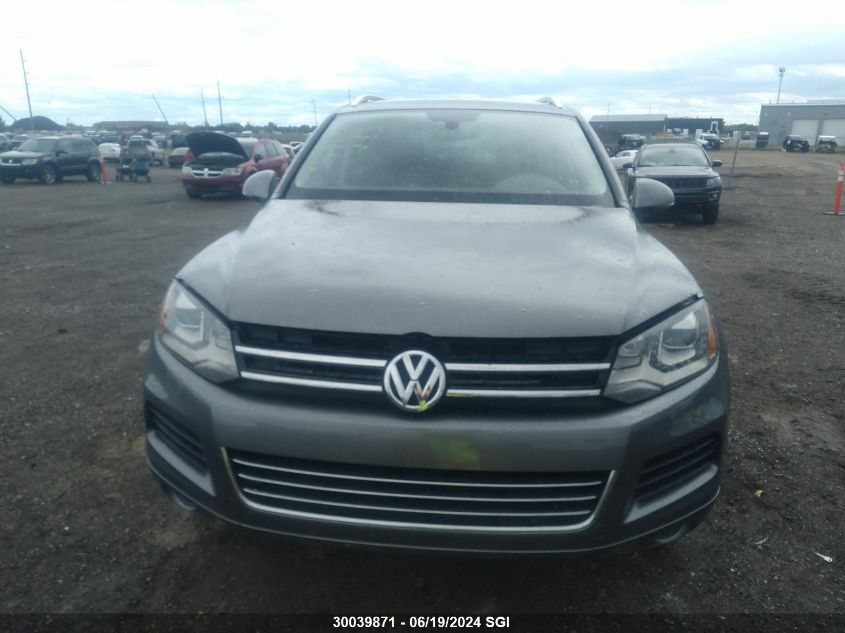 2014 Volkswagen Touareg V6 VIN: WVGDF9BP8ED011483 Lot: 30039871