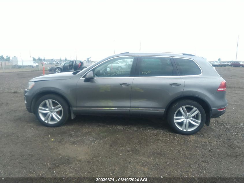 2014 Volkswagen Touareg V6 VIN: WVGDF9BP8ED011483 Lot: 30039871