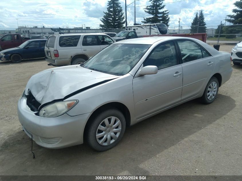 2005 Toyota Camry Le/Xle/Se VIN: 4T1BE32K15U942032 Lot: 30038193