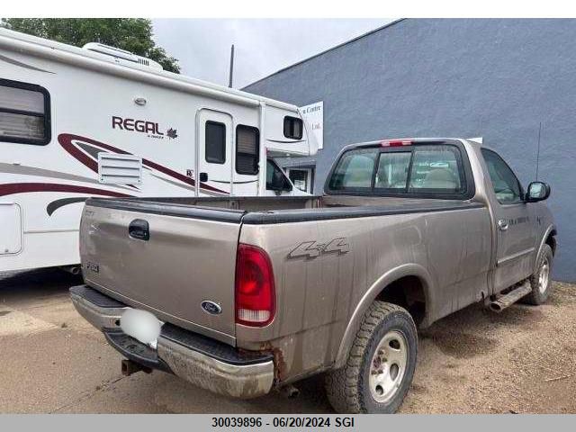 2002 Ford F150 VIN: 2FTRF18L92CA00813 Lot: 30039896