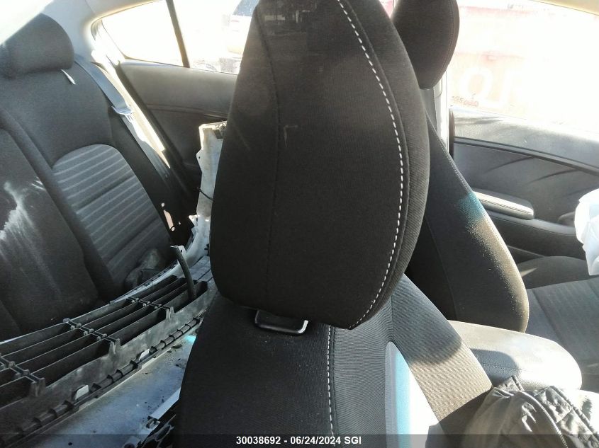 2018 Kia Forte Ex VIN: 3KPFL4A81JE230068 Lot: 30038692