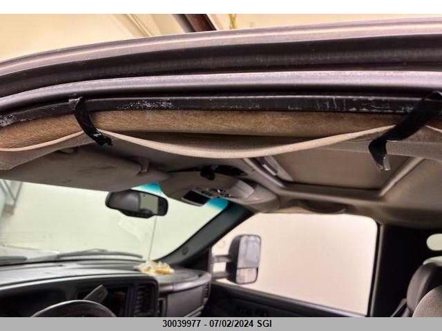 2006 GMC Sierra K2500 Heavy Duty VIN: 1GTHK23D26F235058 Lot: 30039977