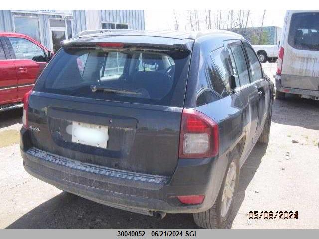 2015 Jeep Compass Sport VIN: 1C4NJDAB9FD226095 Lot: 30040052