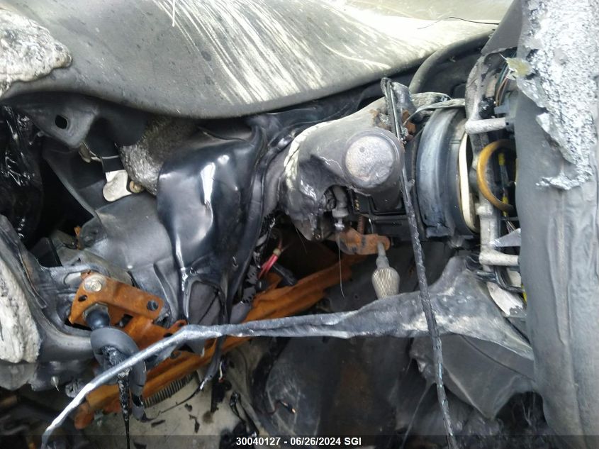 2004 Ford Econoline E250 Van VIN: 1FDNE24M34HB41261 Lot: 30040127