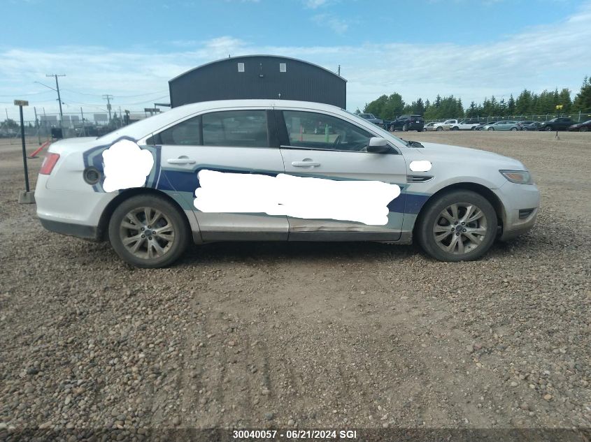 2010 Ford Taurus Sel VIN: 1FAHP2HW7AG105670 Lot: 30040057