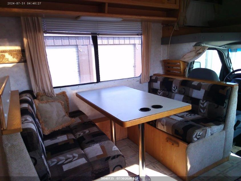 2003 Ford Econoline E450 Super Duty Cutwy Van VIN: 1FDXE45S13HA58640 Lot: 30040135