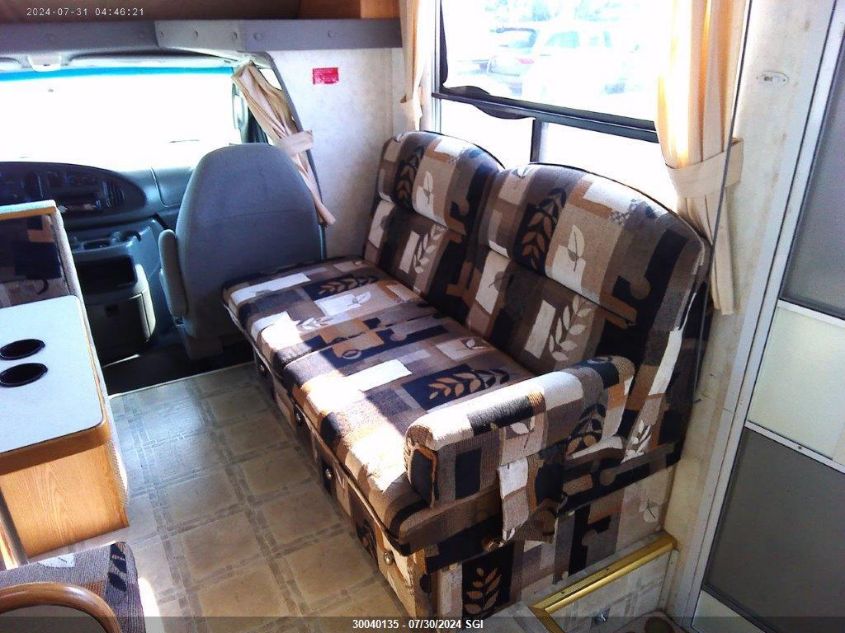 2003 Ford Econoline E450 Super Duty Cutwy Van VIN: 1FDXE45S13HA58640 Lot: 30040135