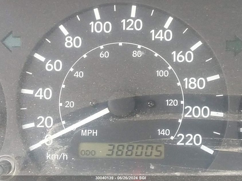 1999 Toyota Camry Le/Xle VIN: JT2BF22K4X0182869 Lot: 30040139