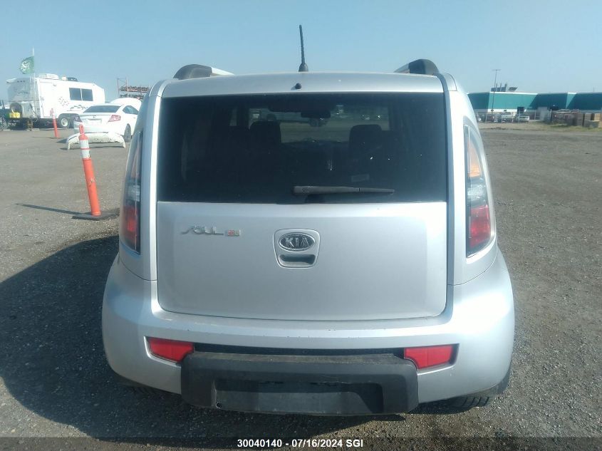 KNDJT2A22B7706940 2011 Kia Soul +/!/Sport