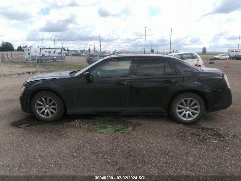 2014 Chrysler 300 VIN: 2C3CCAAG0EH208036 Lot: 30040200