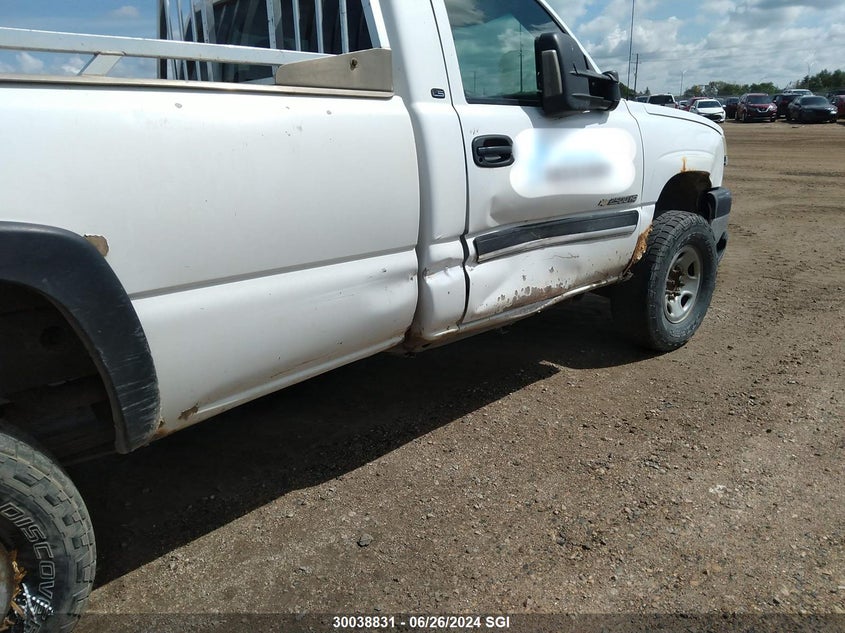 2006 Chevrolet Silverado K2500 Heavy Duty VIN: 1GCHK24U26E159653 Lot: 30038831