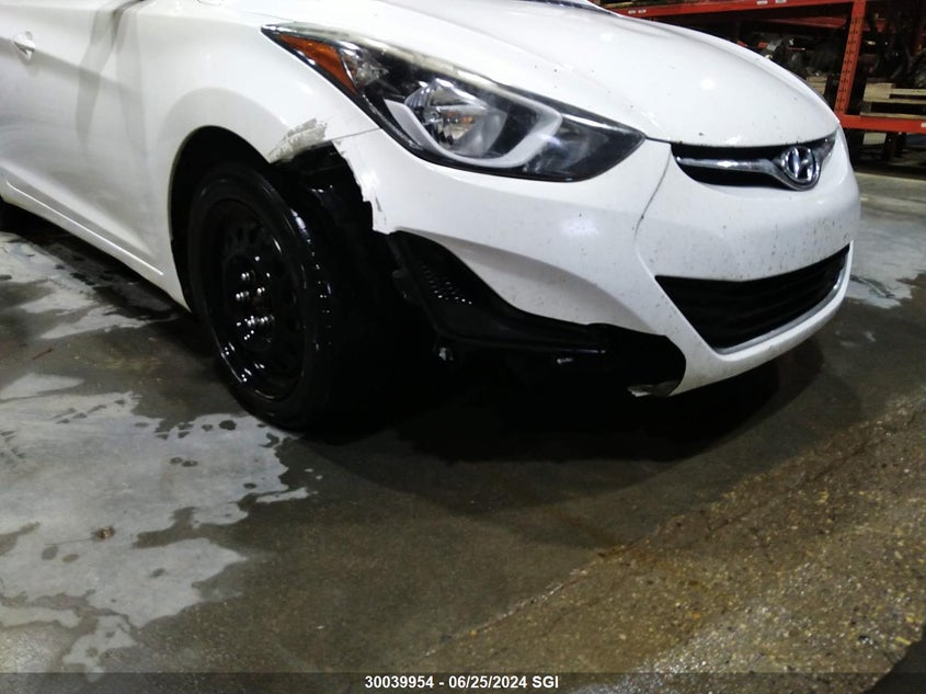 2014 Hyundai Elantra Se/Sport/Limited VIN: 5NPDH4AE2EH527995 Lot: 30039954
