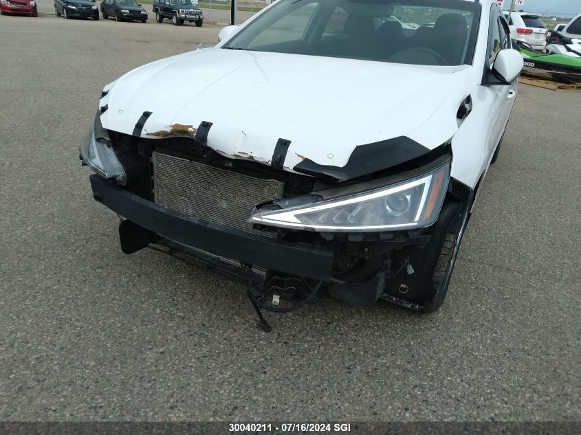 2019 Hyundai Elantra Se VIN: KMHD74LF7KU735182 Lot: 30040211