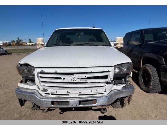 2003 GMC Sierra K2500 Heavy Duty VIN: 1GTHK231X3F211821 Lot: 30040236