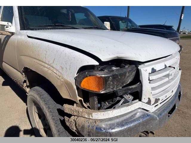 2003 GMC Sierra K2500 Heavy Duty VIN: 1GTHK231X3F211821 Lot: 30040236