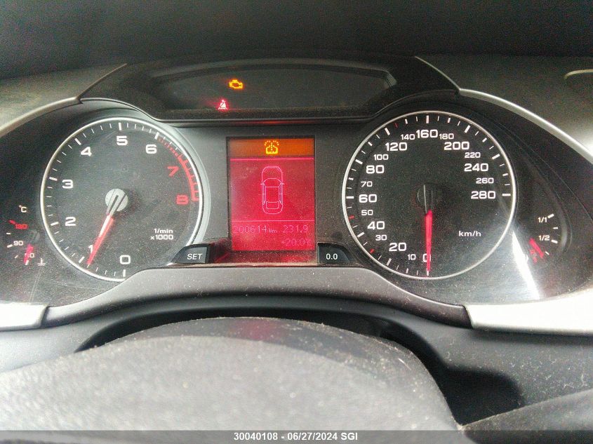 2010 Audi A4 Premium Plus VIN: WAUHFCFLXAN057604 Lot: 30040108