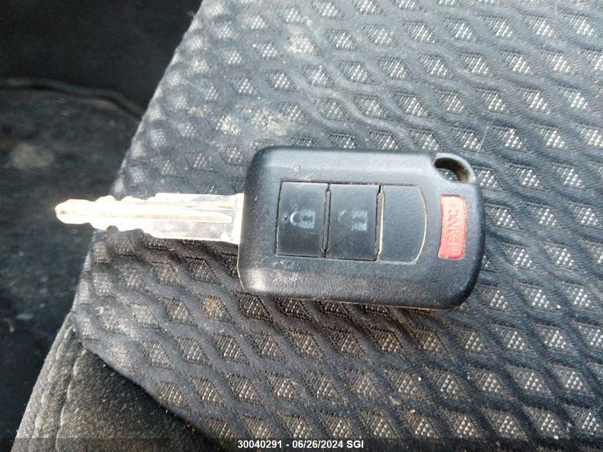 2019 Mitsubishi Outlander Es VIN: JA4AZ2A32KZ605354 Lot: 30040291