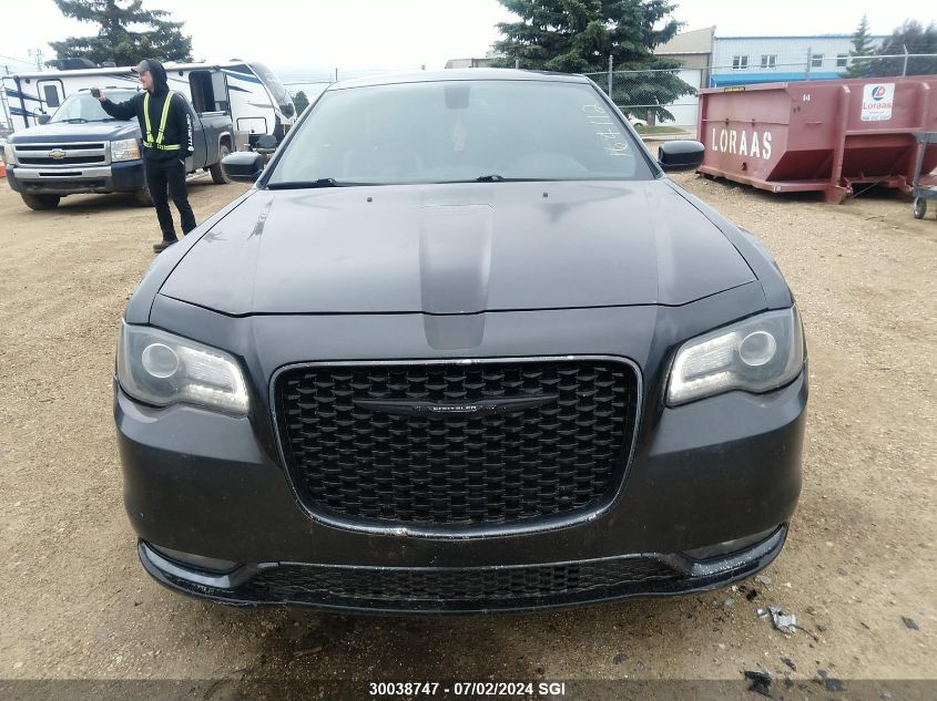 2016 Chrysler 300 S VIN: 2C3CCABG8GH164112 Lot: 30038747